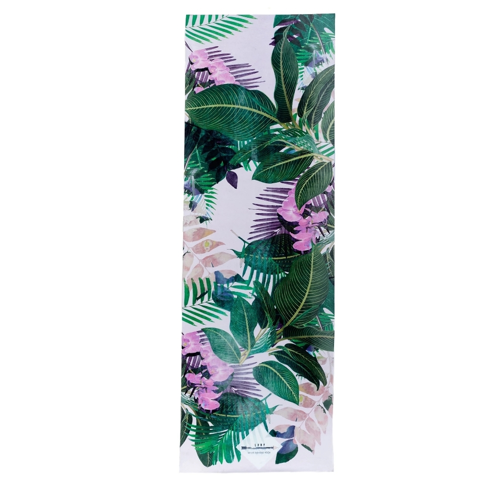 La Vie Boheme Yoga

Fiji Hot Towel with Rubber Bot